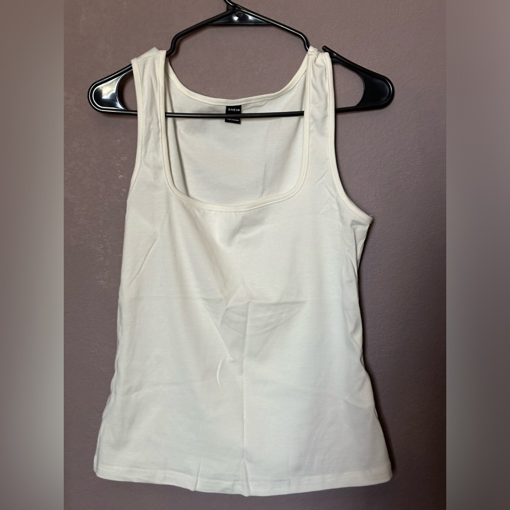 Pearl white Square tank top
